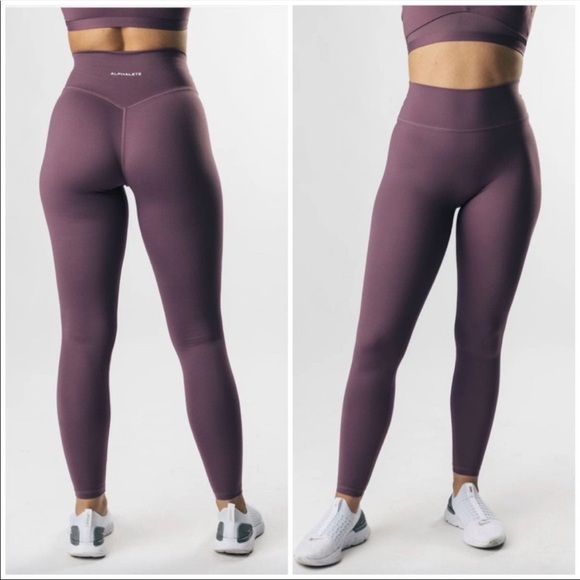 Alphalete Alphalux Black Plum Essential Leggings - Picture 1 of 3